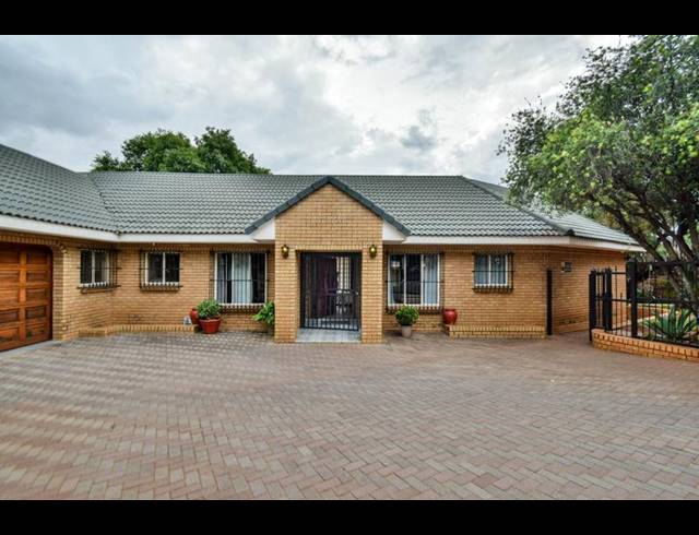 4 BEDROOM HOUSE FOR SALE IN WONDERBOOM